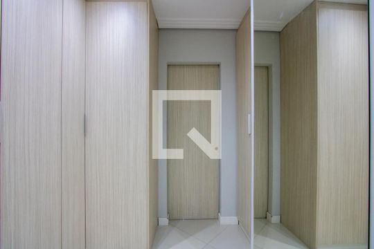 Closet de apartamento à venda com 2 quartos, 90m² em Vila Valparaíso, Santo André