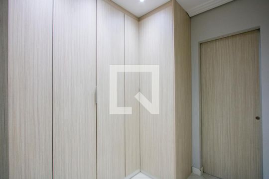 Closet de apartamento à venda com 2 quartos, 90m² em Vila Valparaíso, Santo André