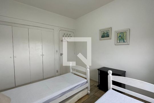 Quarto 1 de apartamento para alugar com 4 quartos, 152m² em Loteamento João Batista Julião, Guarujá