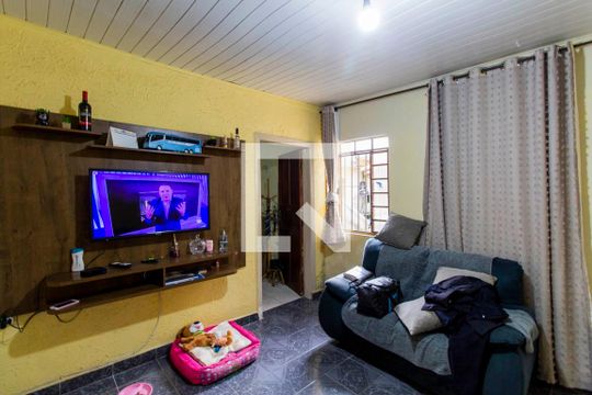 Casa à venda com 2 quartos, 300m² em Engenheiro Goulart, São Paulo