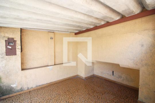 Garagem de casa à venda com 3 quartos, 183m² em Jardim Portugal, São Bernardo do Campo
