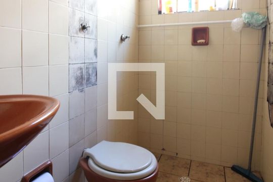 Banheiro Social de casa à venda com 3 quartos, 183m² em Jardim Portugal, São Bernardo do Campo