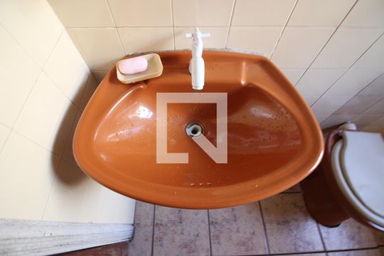 Banheiro Social de casa à venda com 3 quartos, 183m² em Jardim Portugal, São Bernardo do Campo