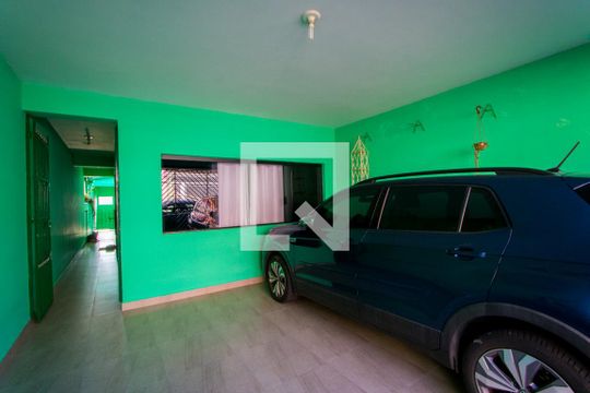 Garagem de casa à venda com 3 quartos, 262m² em Vila Progresso, Santo André