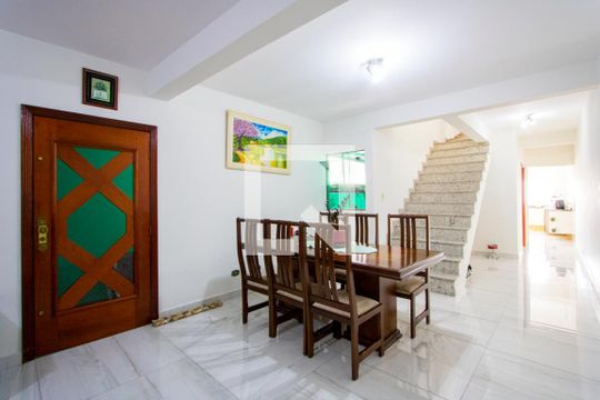 Sala de casa à venda com 3 quartos, 262m² em Vila Progresso, Santo André