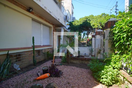 Área comum de apartamento à venda com 2 quartos, 100m² em Rio Branco, Porto Alegre
