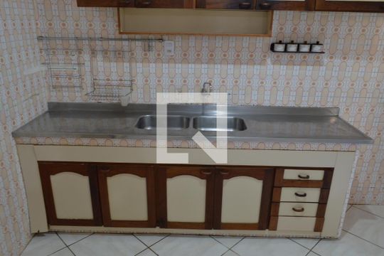 Cozinha de casa de condomínio à venda com 5 quartos, 308m² em Pechincha, Rio de Janeiro