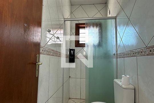 Banheiro de casa para alugar com 3 quartos, 190m² em Scharlau, São Leopoldo