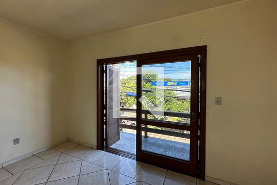 Porta Janela da Sala de casa para alugar com 3 quartos, 190m² em Scharlau, São Leopoldo