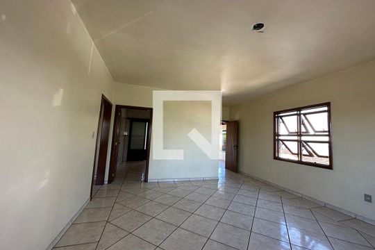 Sala de casa para alugar com 3 quartos, 190m² em Scharlau, São Leopoldo
