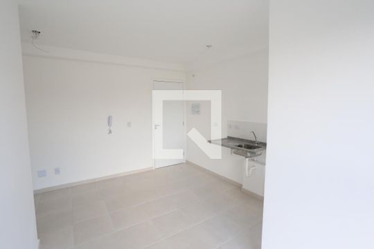 Sala/Cozinha de apartamento para alugar com 1 quarto, 30m² em Vila Guilhermina, São Paulo