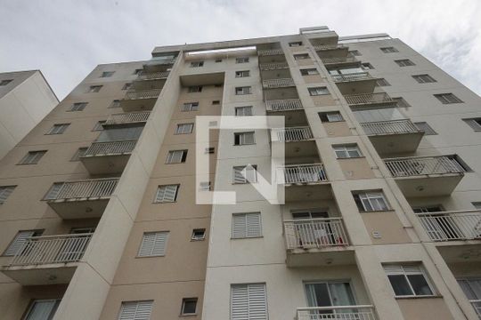 Fachada de apartamento para alugar com 2 quartos, 45m² em Jardim Colonial, São Paulo