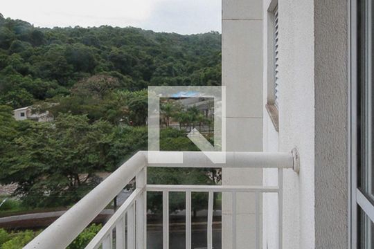 Varanda de apartamento para alugar com 2 quartos, 45m² em Jardim Colonial, São Paulo