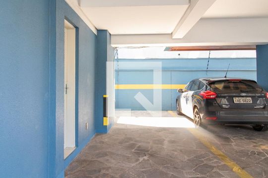 Garagem de apartamento à venda com 2 quartos, 122m² em Santana, Porto Alegre