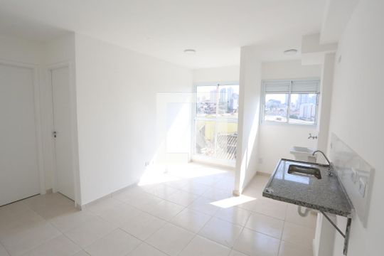 Cozinha de apartamento à venda com 1 quarto, 29m² em Vila Guilhermina, São Paulo