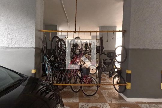 Área Comum - Bicicletário de apartamento para alugar com 1 quarto, 50m² em José Menino, Santos