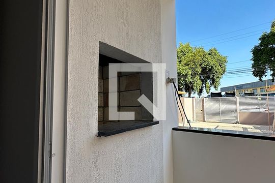 Sacada de apartamento à venda com 2 quartos, 57m² em Scharlau, São Leopoldo