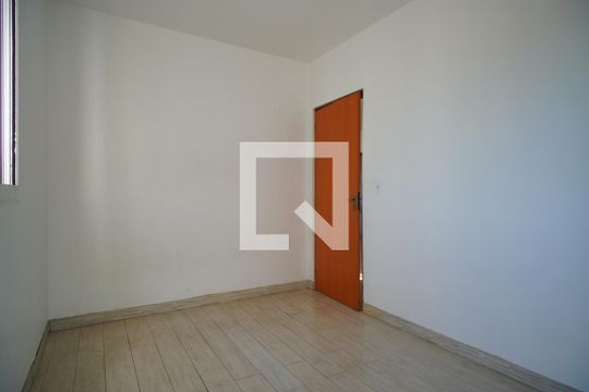 Quarto 2 de apartamento à venda com 2 quartos, 51m² em Rubem Berta, Porto Alegre