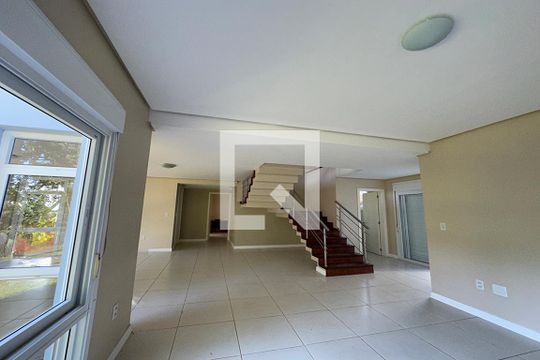 Sala 2 de casa à venda com 4 quartos, 300m² em Campestre, São Leopoldo