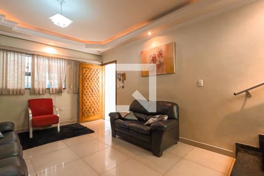Sala de casa à venda com 5 quartos, 250m² em Jardim Silvia, Guarulhos
