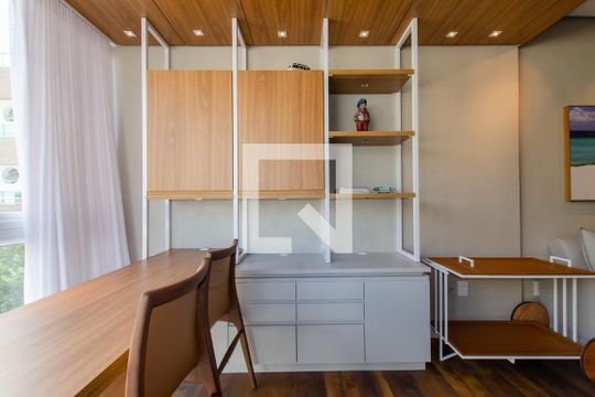 Apartamento para alugar com 2 quartos, 120m² em Campeche, Florianópolis