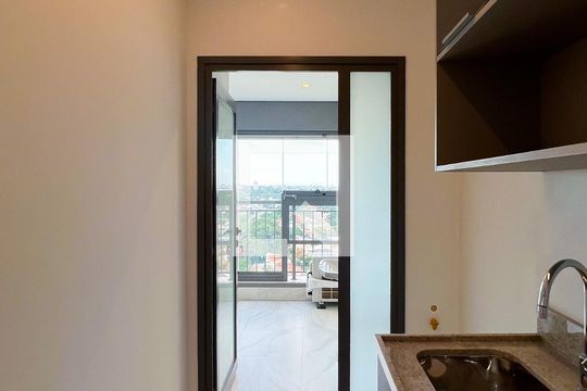 Cozinha de apartamento para alugar com 1 quarto, 67m² em Indianópolis, São Paulo