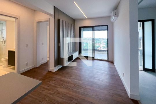 Apartamento para alugar com 1 quarto, 67m² em Indianópolis, São Paulo