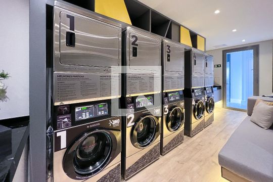 Lavanderia de apartamento para alugar com 1 quarto, 67m² em Indianópolis, São Paulo