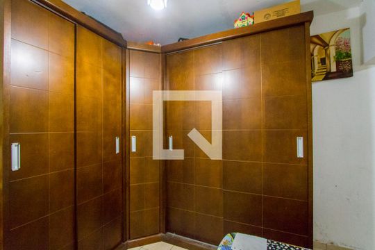 Quarto 1 - Suíte de casa à venda com 4 quartos, 160m² em Jardim Ocara, Santo André