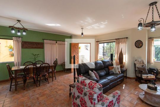 Sala de casa à venda com 5 quartos, 276m² em Jardim Guapira, São Paulo