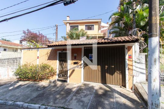 Fachada de casa à venda com 5 quartos, 276m² em Jardim Guapira, São Paulo