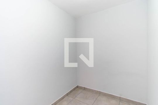 Casa para alugar com 2 quartos, 40m² em Jardim Planalto, São Paulo