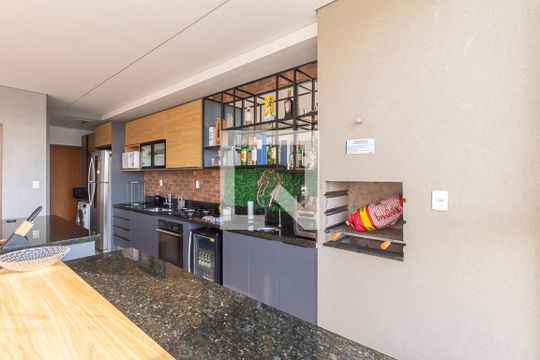 Cozinha de apartamento à venda com 3 quartos, 107m² em Jardim Atlantico, Goiânia