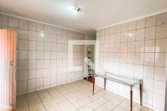 Cozinha de casa para alugar com 2 quartos, 90m² em Jardim Aricanduva, São Paulo