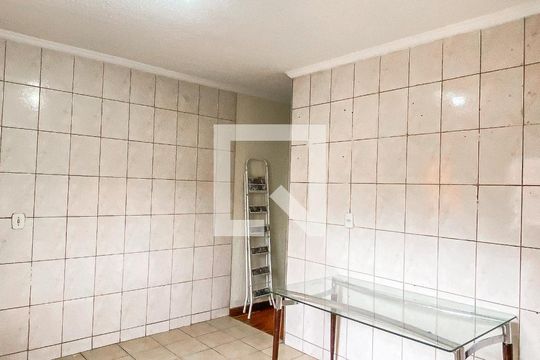 Cozinha de casa para alugar com 2 quartos, 90m² em Jardim Aricanduva, São Paulo