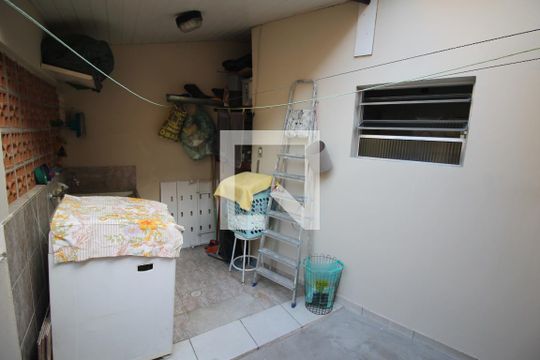 Área de Serviço de casa para alugar com 4 quartos, 120m² em Brás, São Paulo