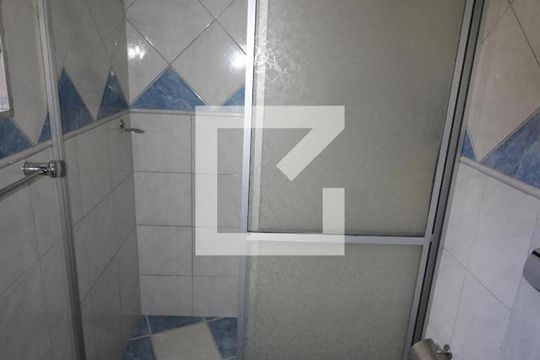 Banheiro da Suíte de casa para alugar com 4 quartos, 120m² em Brás, São Paulo