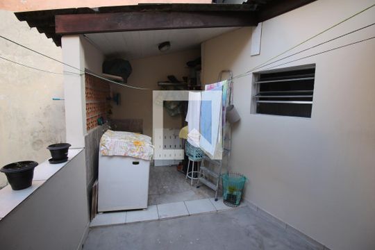 Área de Serviço de casa para alugar com 4 quartos, 120m² em Brás, São Paulo