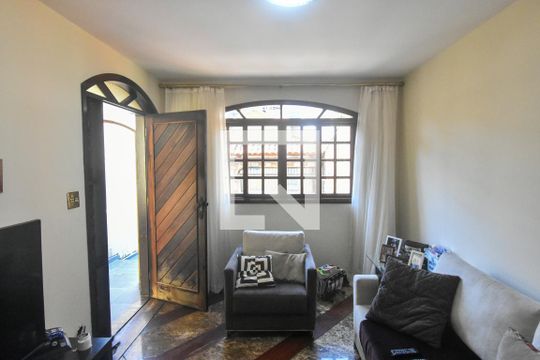 Sala de casa à venda com 4 quartos, 220m² em Vila Formosa, São Paulo