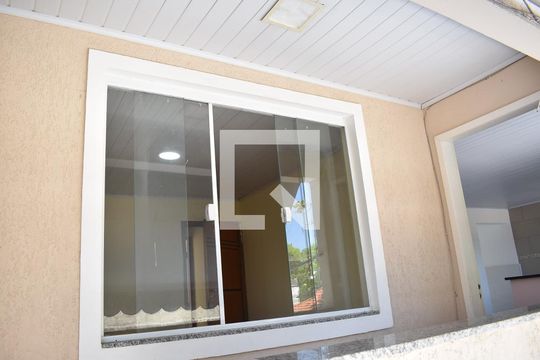 Detalhe de casa para alugar com 3 quartos, 80m² em Campo Grande, Rio de Janeiro