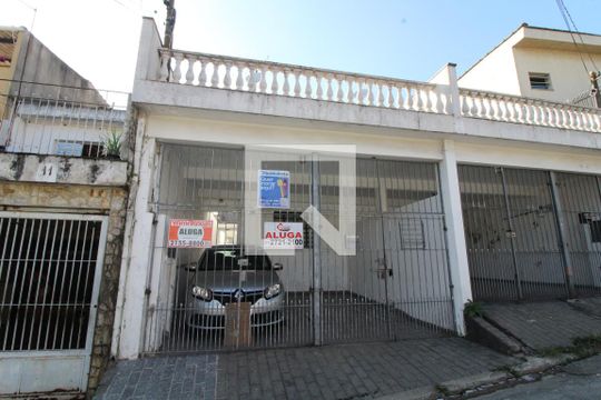 Fachada de casa para alugar com 4 quartos, 161m² em Jardim São Cristóvão, São Paulo