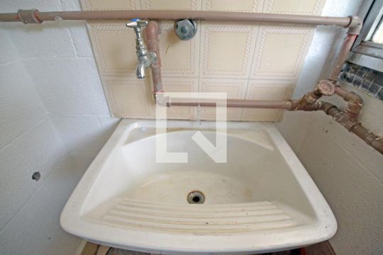 Área de Serviço de apartamento à venda com 1 quarto, 45m² em Santana, Porto Alegre