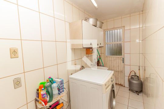 Área de Serviço de casa à venda com 4 quartos, 200m² em Mauá, Novo Hamburgo