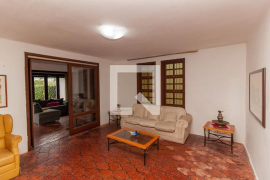 Casa à venda com 4 quartos, 200m² em Mauá, Novo Hamburgo