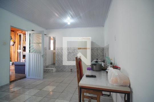 Sala/Cozinha de casa à venda com 4 quartos, 110m² em Rubem Berta, Porto Alegre