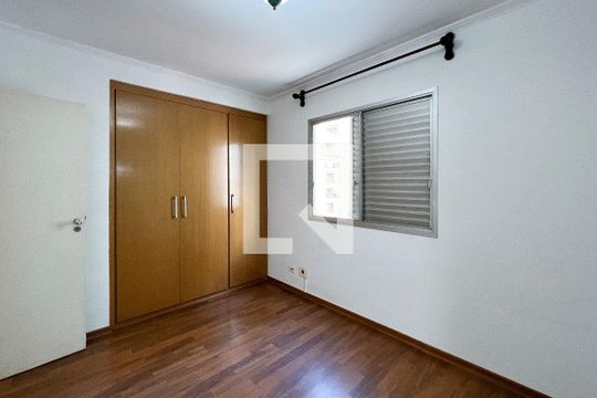Suíte 3 de apartamento à venda com 3 quartos, 227m² em Vila Olímpia, São Paulo