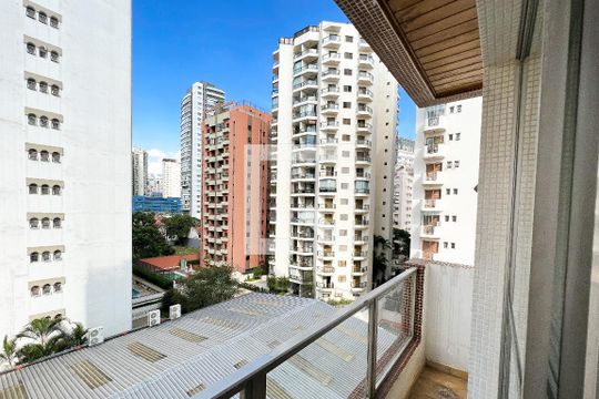 Sacada de apartamento à venda com 3 quartos, 227m² em Vila Olímpia, São Paulo