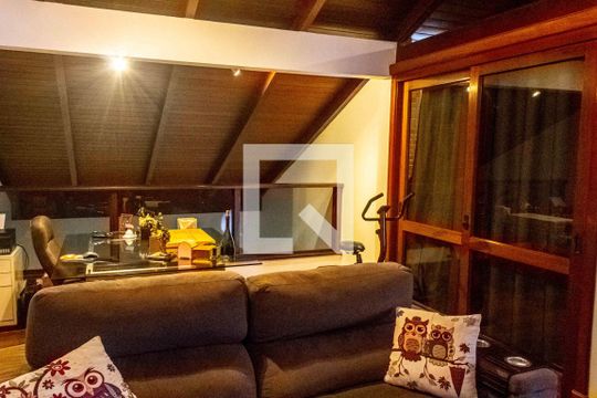 Sala 2 andar de apartamento à venda com 3 quartos, 396m² em Jardim Lindóia, Porto Alegre