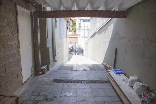 Corredor de casa à venda com 5 quartos, 400m² em Centro, Diadema