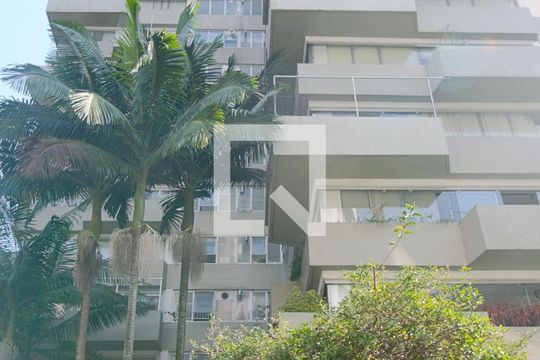 Fachada de apartamento à venda com 3 quartos, 157m² em Jardim Ampliação, São Paulo